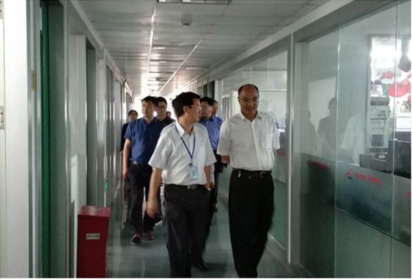 热烈欢迎省台办副主任王鲁宁莅临米兰官方站网页版-米兰MiLan(中国)药业参观指导